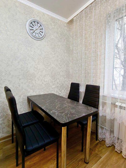 Оренда гарного 1-кімнатного житла поруч з ТРЦ ГОЛІВУД.