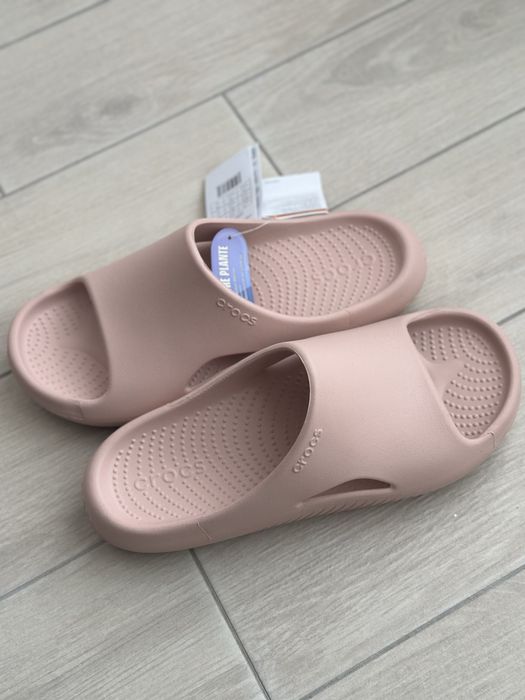 Crocs шлепанці/тапки нові. М9/W11