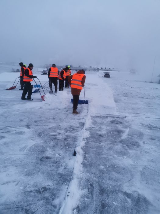 Odśnieżanie dachów