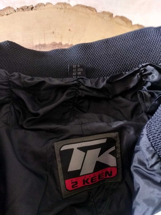 Spodnie skórzane r. 52 2 KEEN