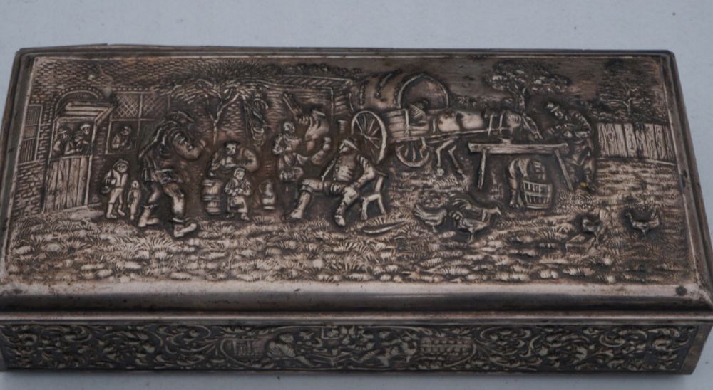 Szkatułka na biżuterię