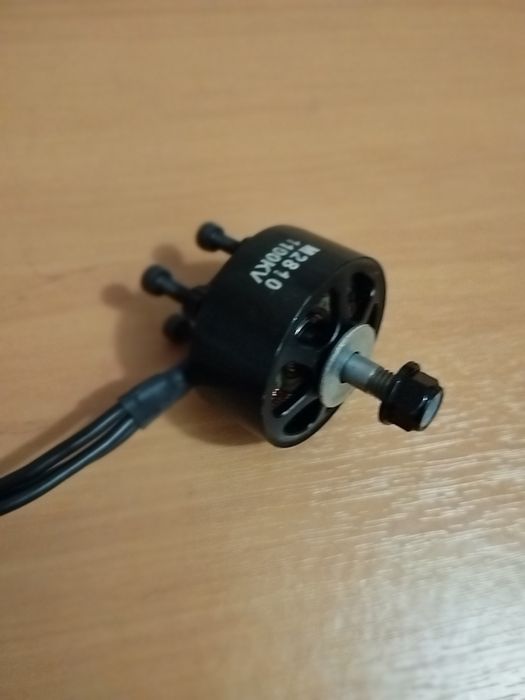 Безщітковий двигун M2810 1100KV