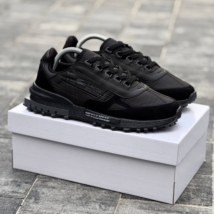 6 кольорів Lacoste Elite Active