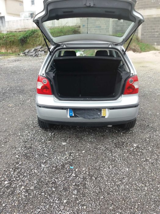 VW Polo 1.2  distribuição e embraiagem novas, S. de estacionamento trz