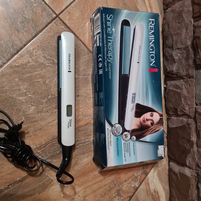 Випрямляч для волосся Babyliss , Remington