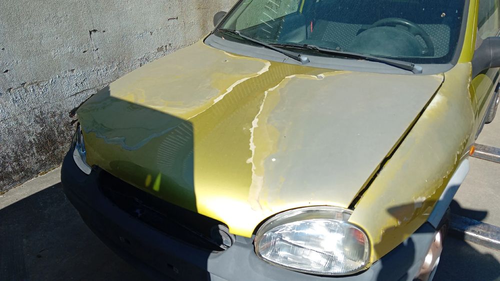 Capot OPEL Corsa B