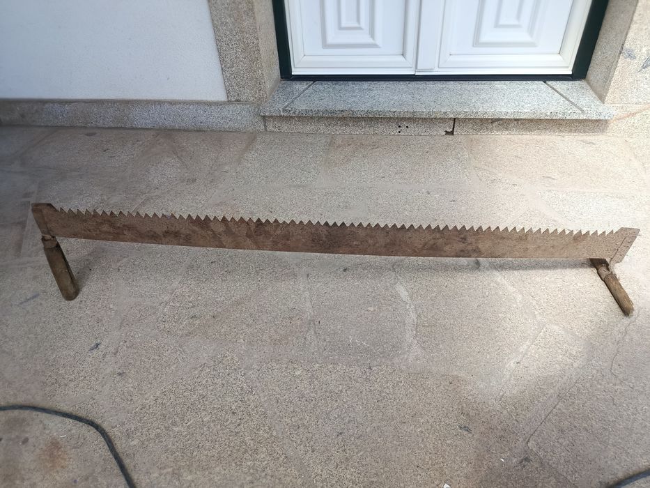 Serrão em chapa de aço muito antiga