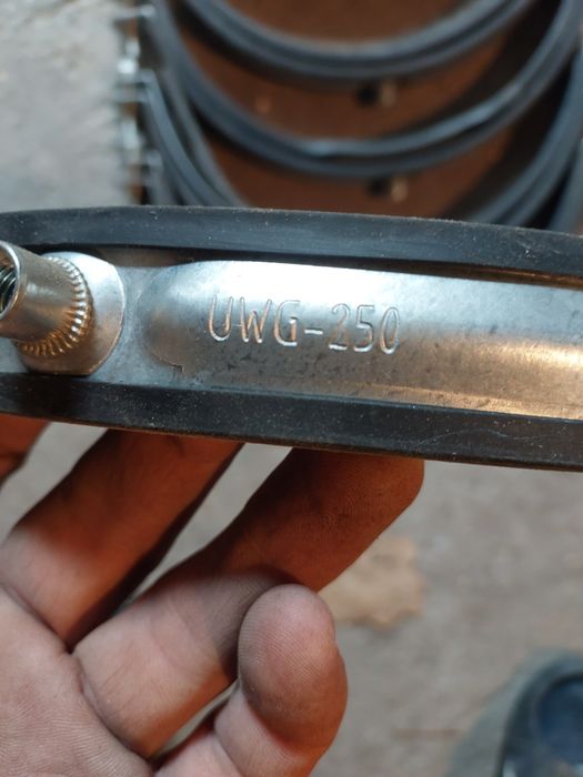 OBEJMA DO RUR SPIRO 250 z uszczelką Niczuk uwg-250