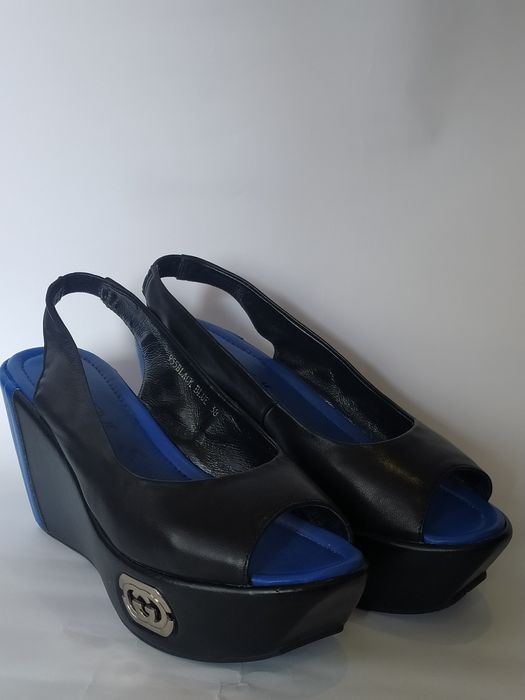 Босоніжки 38 розмір