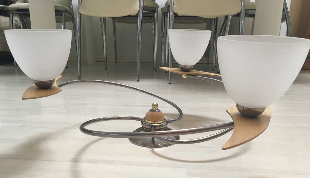 Lampa Sufitowa Wisząca Żyrandol 3 Klosze Mleczne Oprawa Oświetleniowa