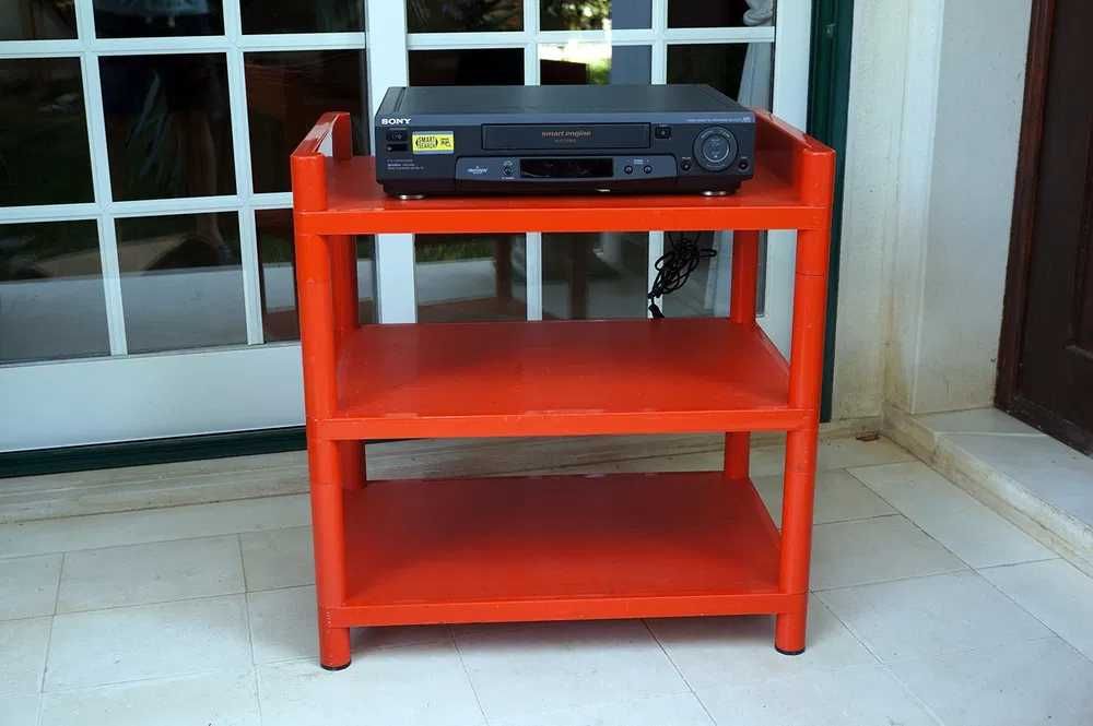 Móvel vintage laranja HiFi Modular