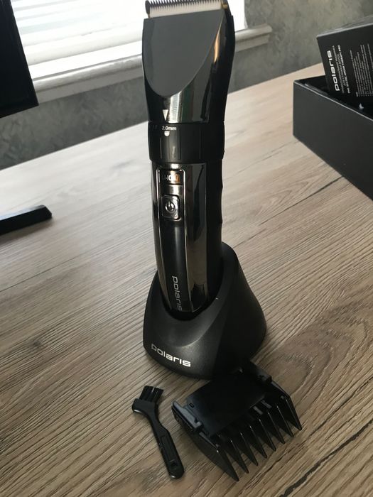 Машинка для стрижки волос