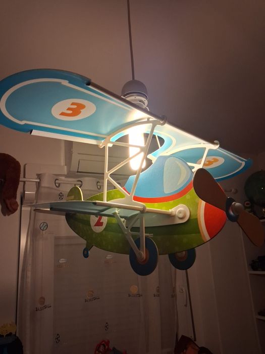 Candeeiro de tecto Avião para quarto de criança