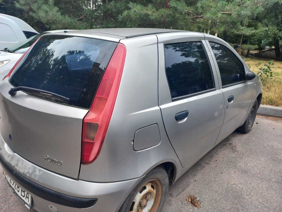 Продам автомобіль Fiat Punto
