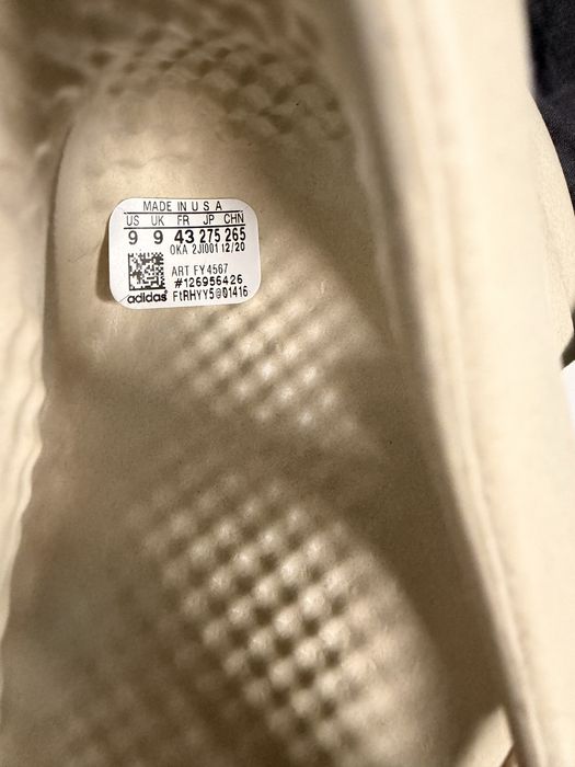 Nowe Adidas Yeezy 43 sand