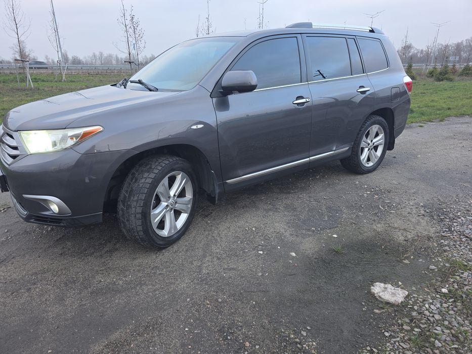 Тойота Хайлендер 2