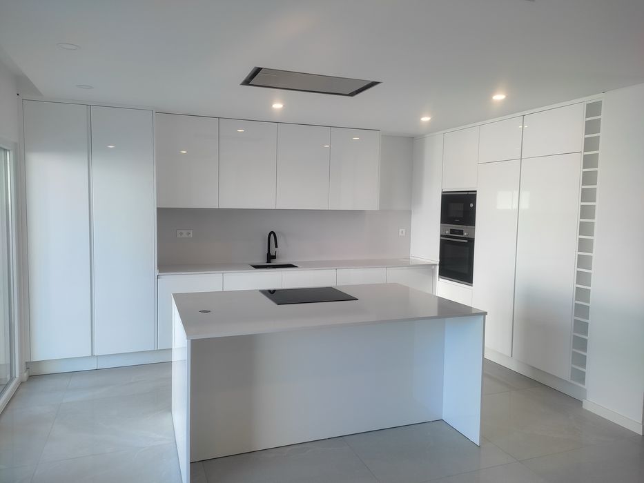 General Carpentry439013293981716480