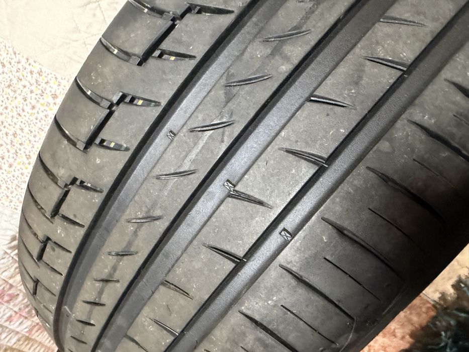 Pneus Continental e Michelin 245 45 r19 Y