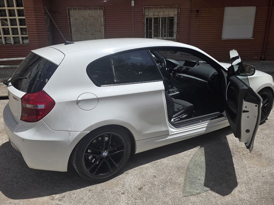 BMW 123D Usado Novo