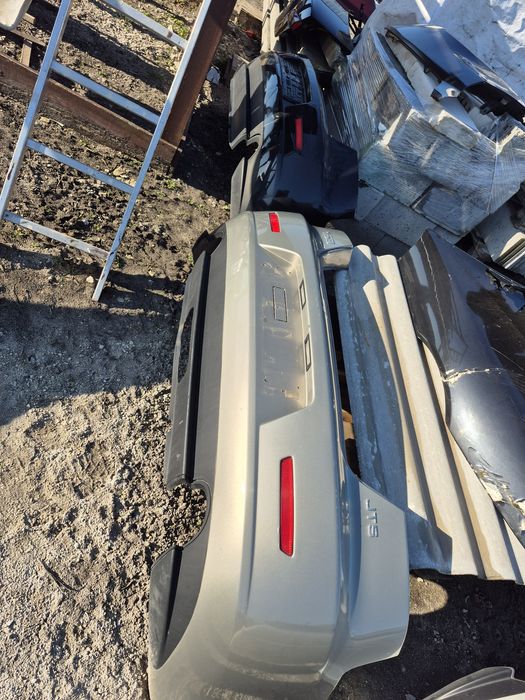 Zderzak tyl Alfa Romeo 159 różnymi kolorami