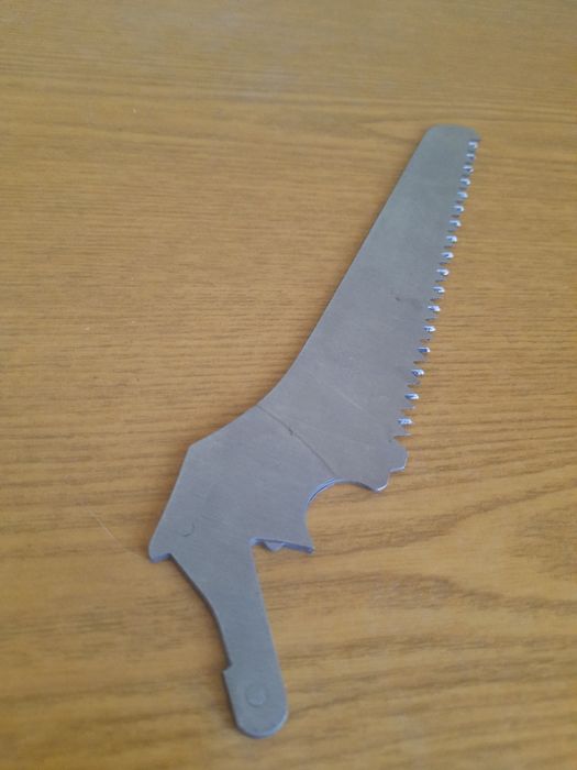 Новая  пилка  для  кухонного  ножа.