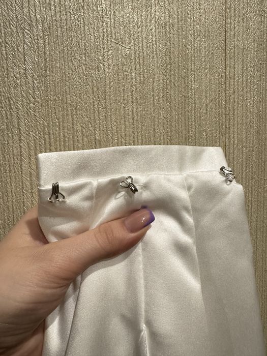 Продам весільну сукню