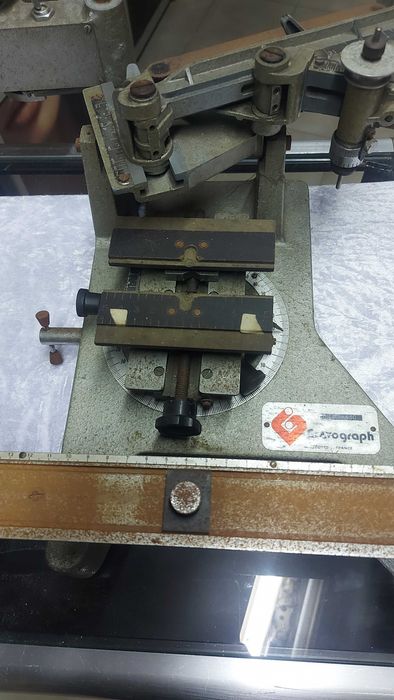Maquina gravar pantografo