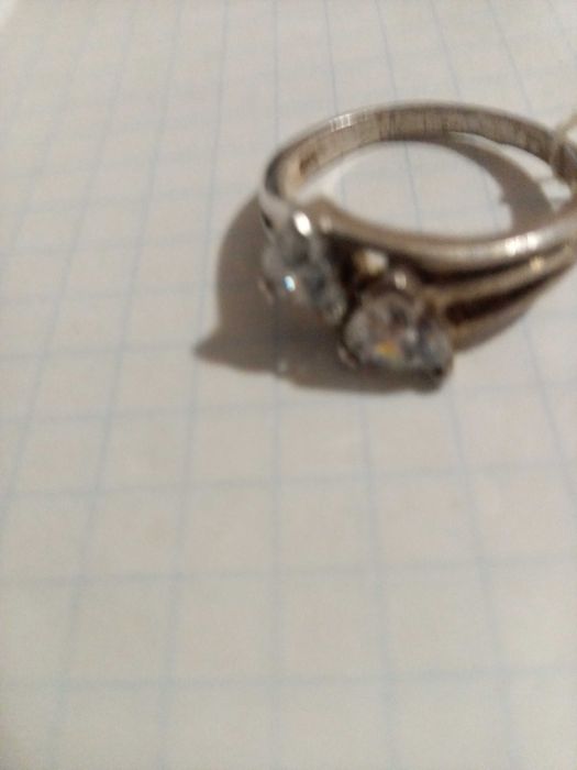 Серебряное кольцо