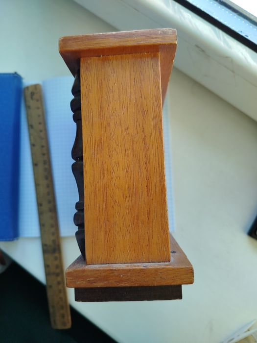 Продам настольный маяк