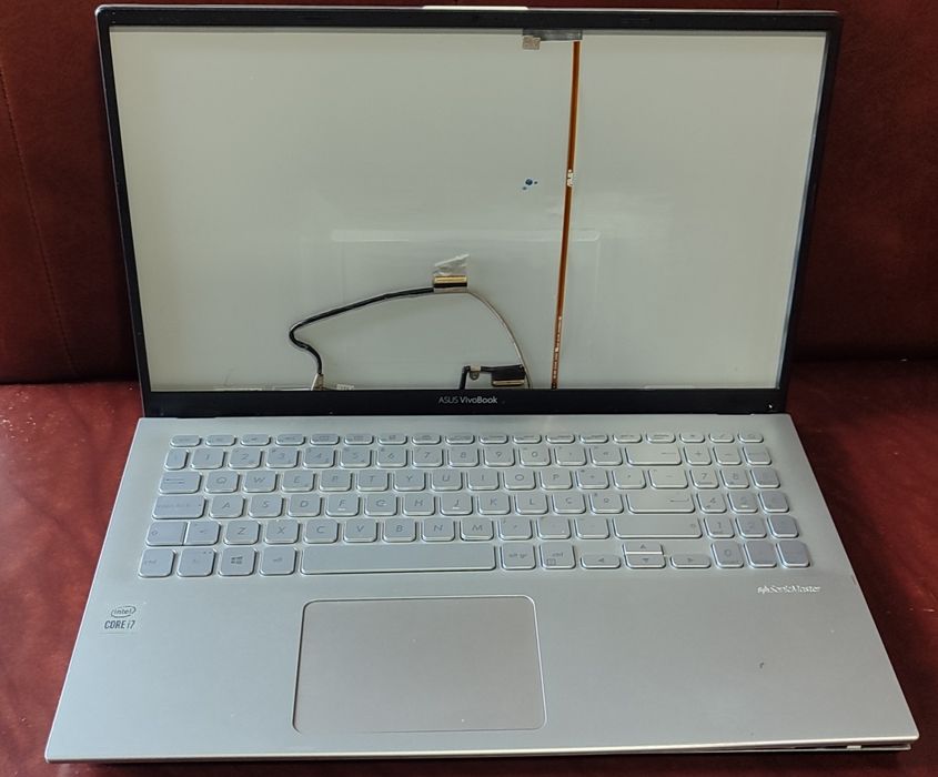 Portátil para peças