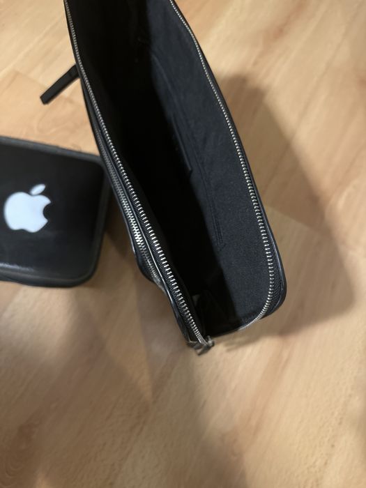 Bolsa para tablet e porta cds