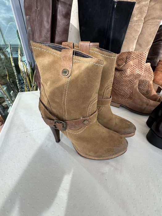 Botas - Vários preços