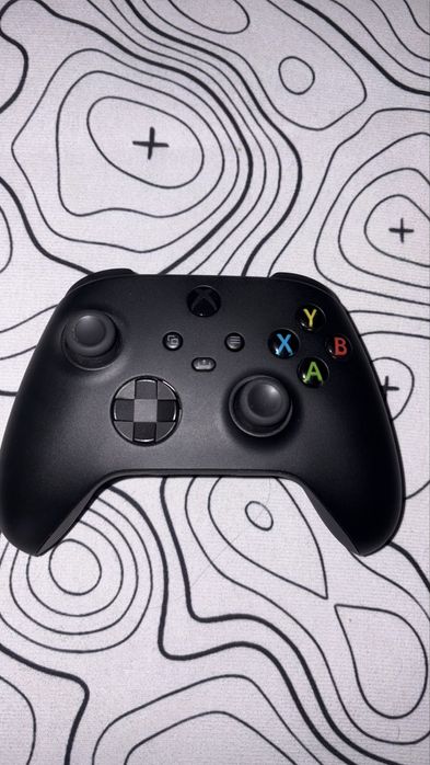 Xbox Series X 1TB como nova + comando novo | troco por ps5 pro ou pc