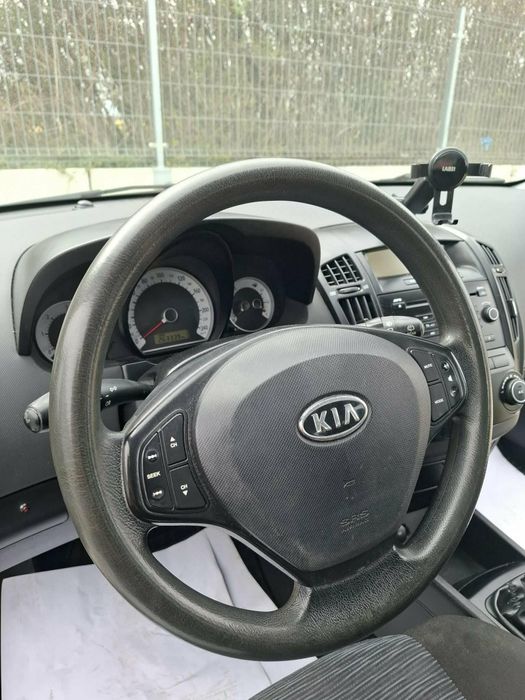 Kia ceed 1.6 crdi