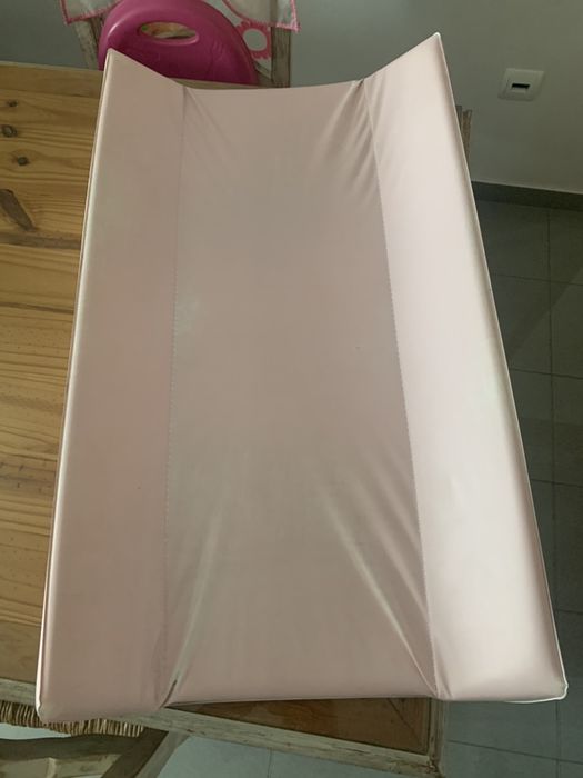 Muda Fraldas - como NOVO !!