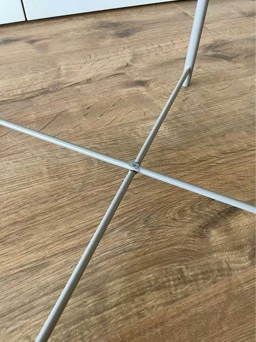 Mesa de apoio bege acinzentado escuro 45x53cm