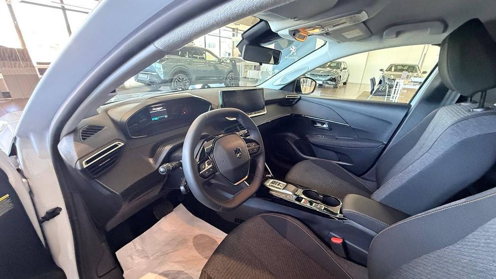 Peugeot e-208 50 kWh Edition
