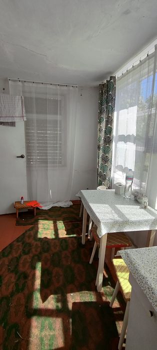 Продам будинок поблизу Житомира  Соколовський масив,кімната,кухня,коло