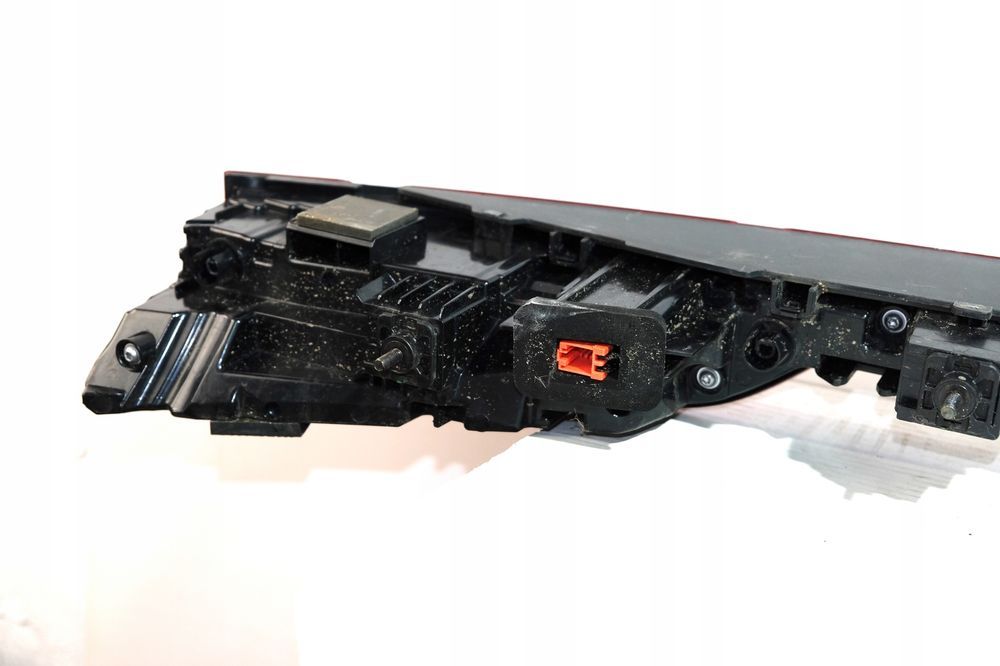 lampa tył audi e-tron 4ke945095b