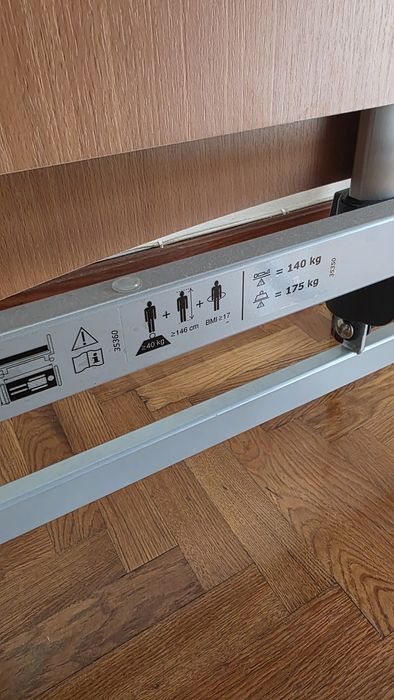 Cama articulada elétrica e elevatória