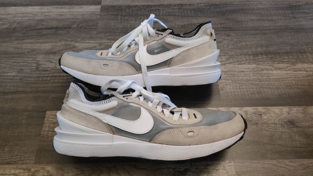 świetne buty NIKE Waffle One