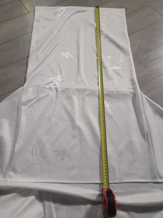 Sukienki na krzesła, pokrowce. 20 szt