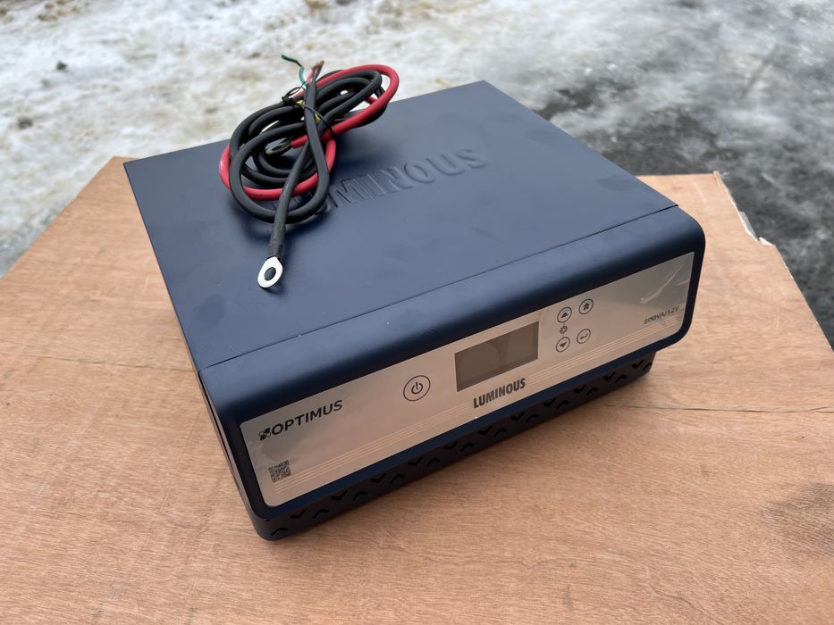 Гибридный инвертор LUMINOUS  1600w UPS, Бесперебойник, Преобразователь