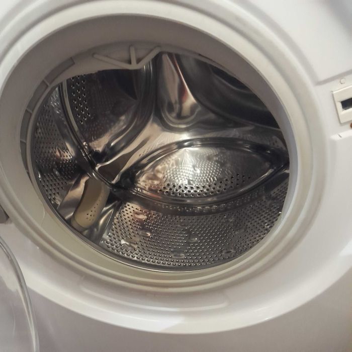 Продам стиральную машину  CANDY  Б/У