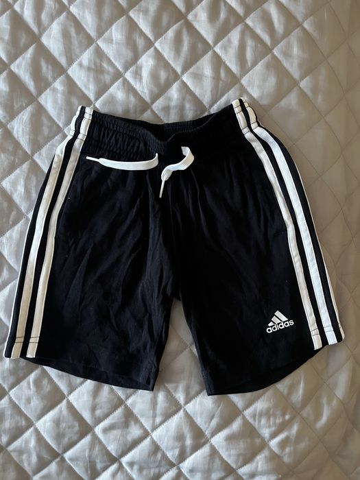 Krótkie spodenki Adidas nowe