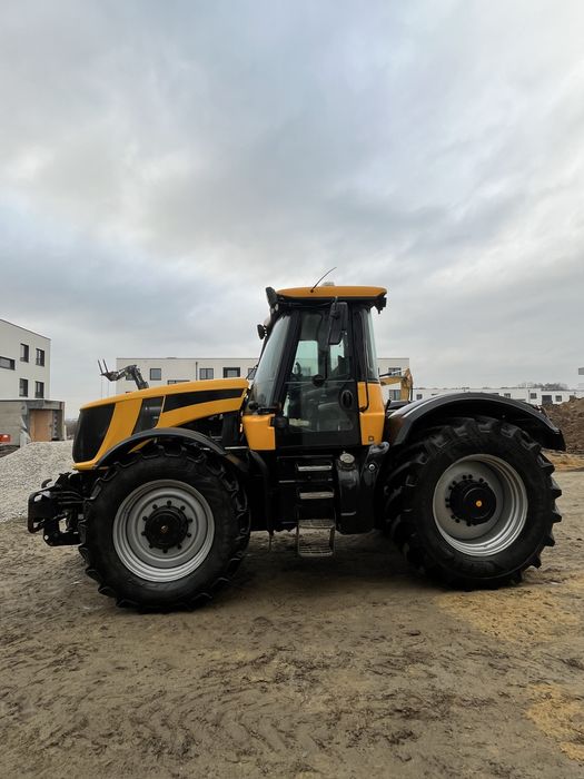 JCB Fastrack 8250