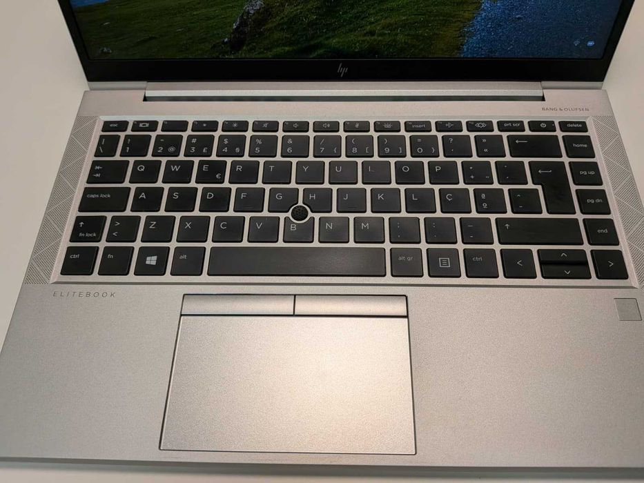 HP EliteBook 840 G7 | i5 10ª Gen | 32GB RAM | SSD 512GB | Excelente Estado