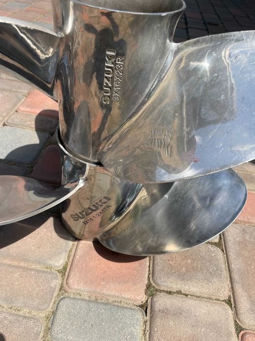 Винт гребной лодочный