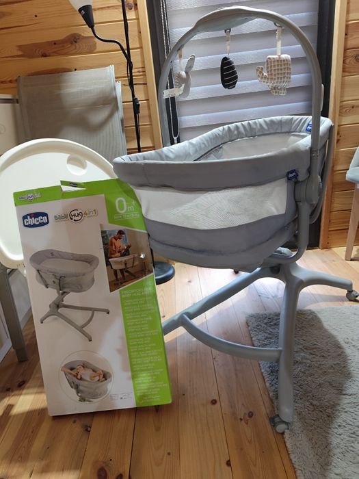 Chicco Baby Hug 4w1+ oryginalne dodatki. Polecam!