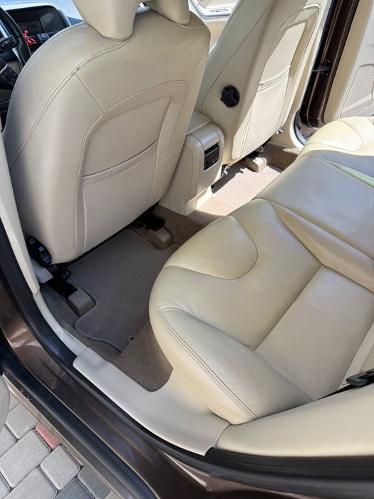 Продам Volvo XC60